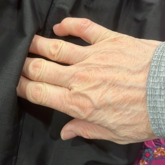 EUC Vera Wang Lavender label silk dress - Picture 5 of 9